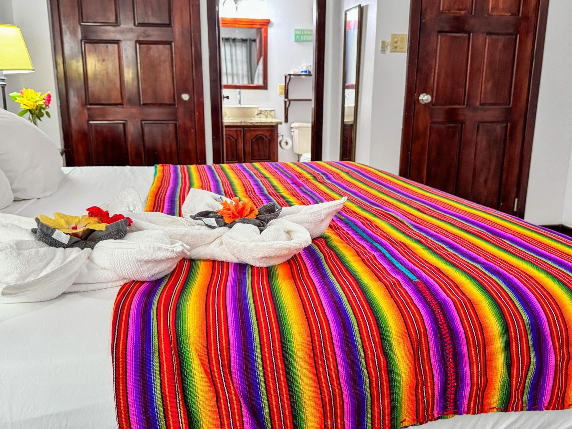 Caribbean Shores Belize 霍普金斯 外观 照片